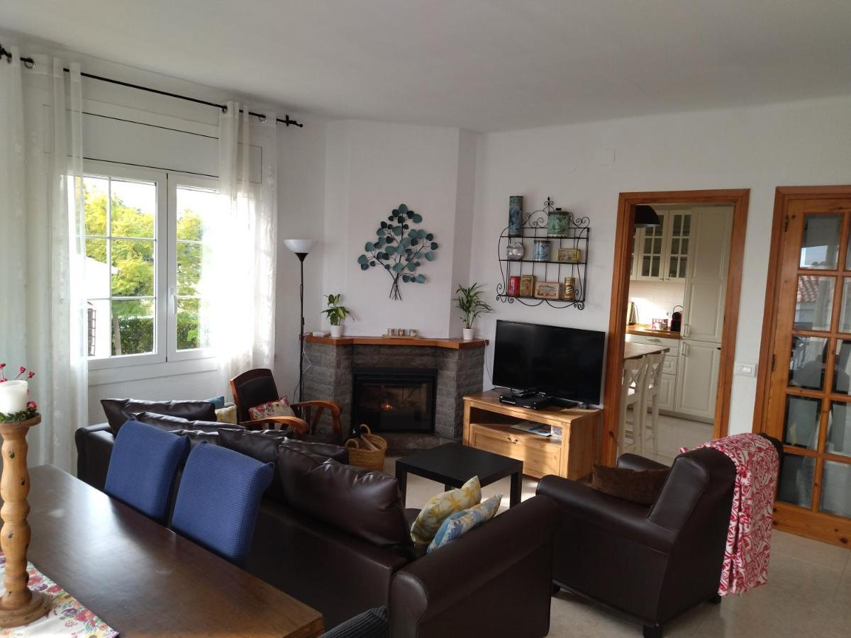 Sunny Holiday Home Крейсел Екстериор снимка