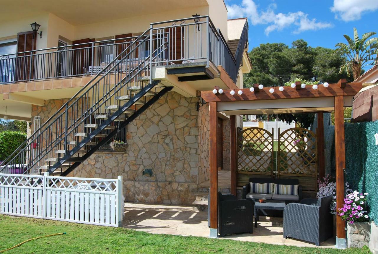 Sunny Holiday Home Крейсел Екстериор снимка